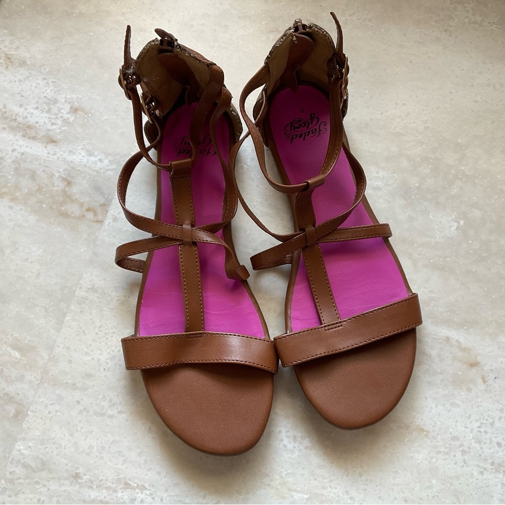 Faded Glory Brown Sandals